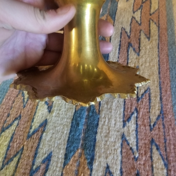 Vintage Large Solid Brass Etched Floral Scalloped Edge Pedestal Bowl - Picture 5 of 9